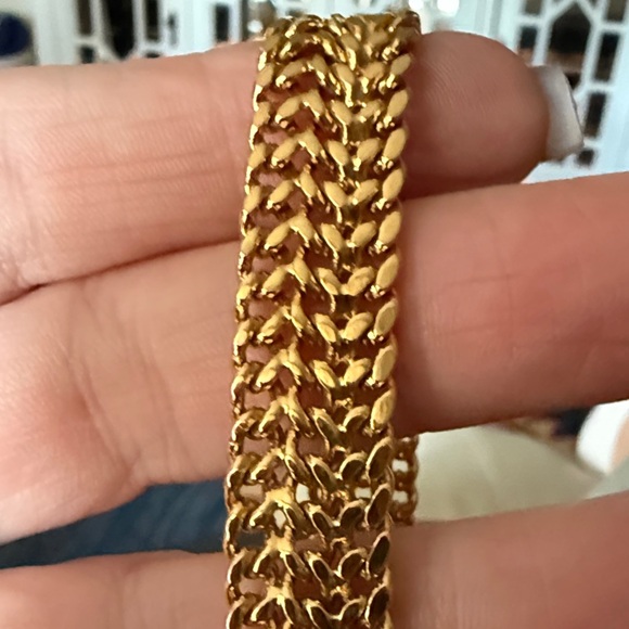 MONET Mesh Chain Gold Plated Link Chain Bracelet Vintage - Picture 3 of 3